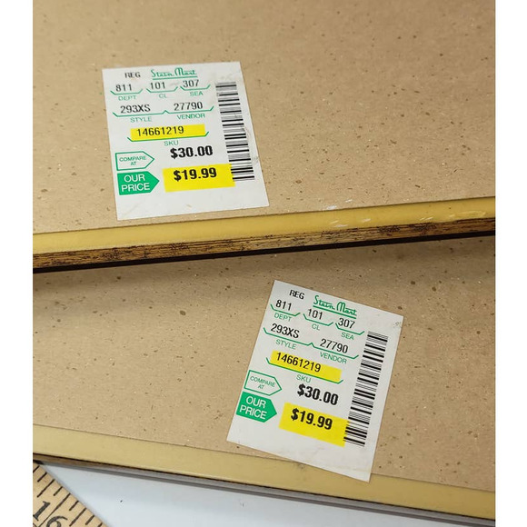 Beautiful Antiqued Gold Frames w/White Rose Portraits - Picture 6 of 8